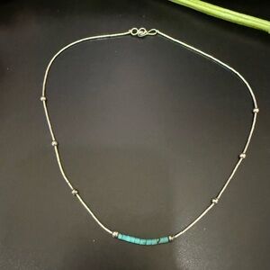 Vintage Liquid Silver Turquoise Beads 15” Necklace 3.3g.
